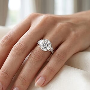 D'Joy Moissanite 11.20 ctw Timeless Brilliance Ring in Rhodium Over Sterling Silver (Size 10.0)