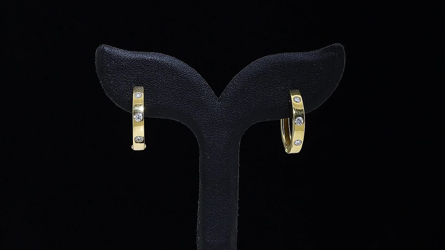 Luxuriant Lab Grown Diamond G-H SI 0.30 ctw Hoop Earrings in 18K Vermeil Yellow Gold Over Sterling Silver