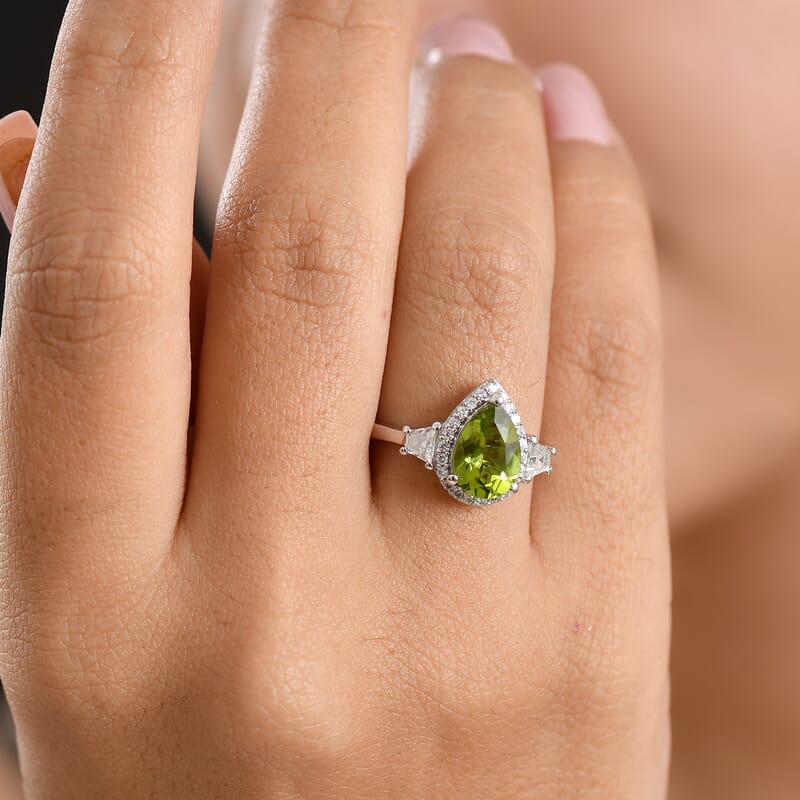 EverTrue Hebei Peridot and Moissanite 2.50 ctw Morning Dewdrop Ring in Platinum Bond (Size 8.0) (Ships in 8-10 Days)