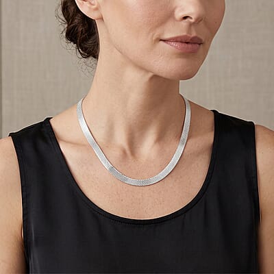 Italian 1.4mm Bismark Chain Necklace in Sterling Silver 13.40 Grams 18 Inches