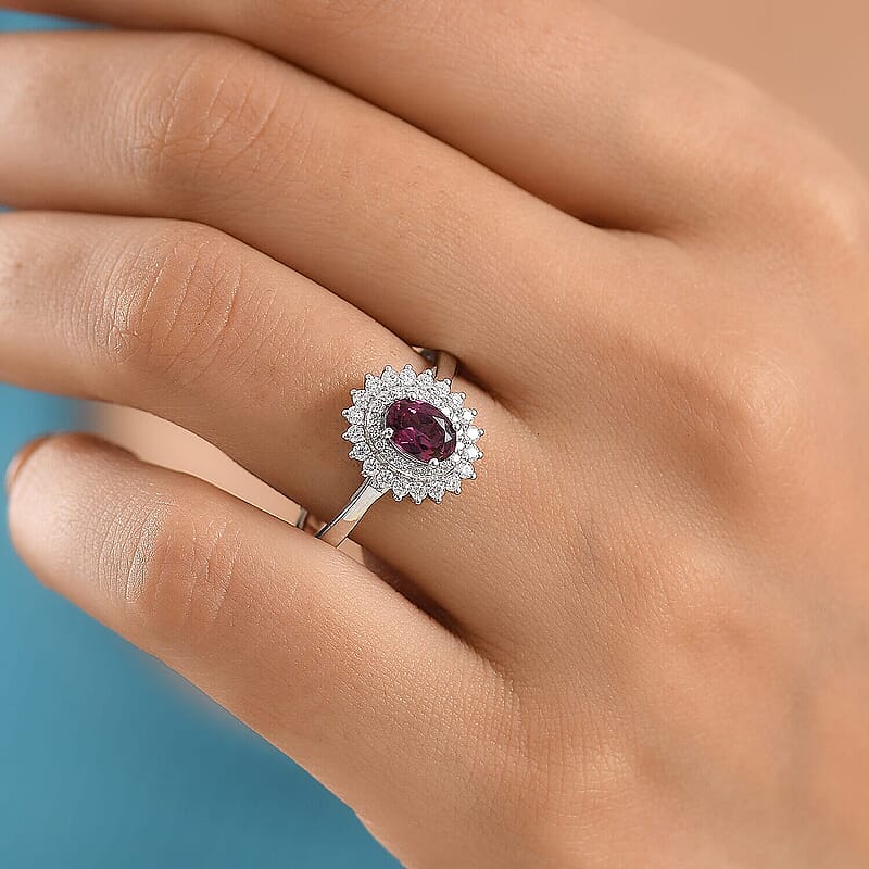 Certified & Appraised D'Joy Premium Radiant Ember Garnet,Moissanite Ring in Rhodium Over Sterling Silver (Size 5.5) 1.30 ctw
