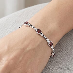 EverTrue Mozambique Garnet 4.00 ctw Bracelet in Stainless Steel (7.25 In)