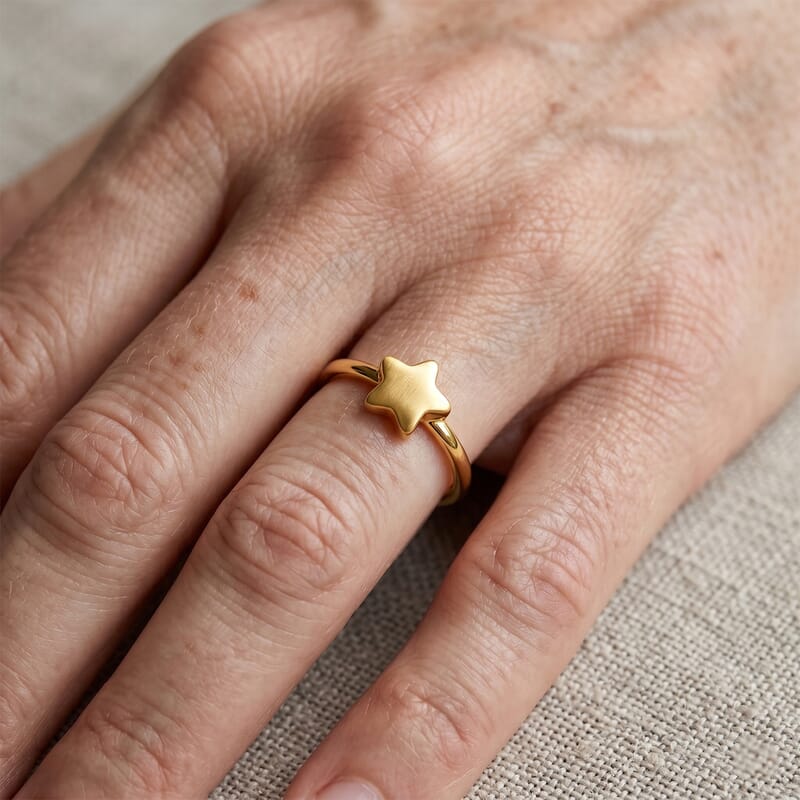 5D Star Ring in 24K Yellow Gold (Size 6.0) 0.76 Grams