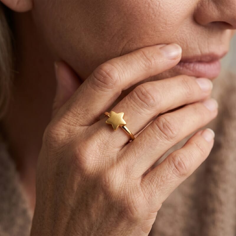 5D Star Ring in 24K Yellow Gold (Size 6.0) 0.76 Grams