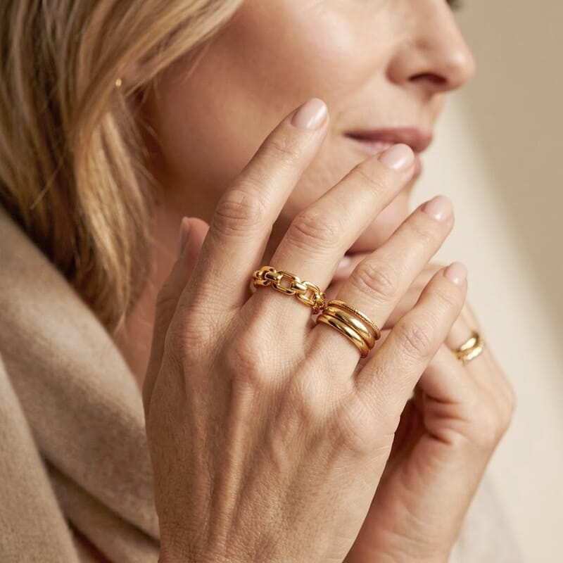 5D Chain Ring in 24K Yellow Gold (Size 7.0) 1.30 Grams