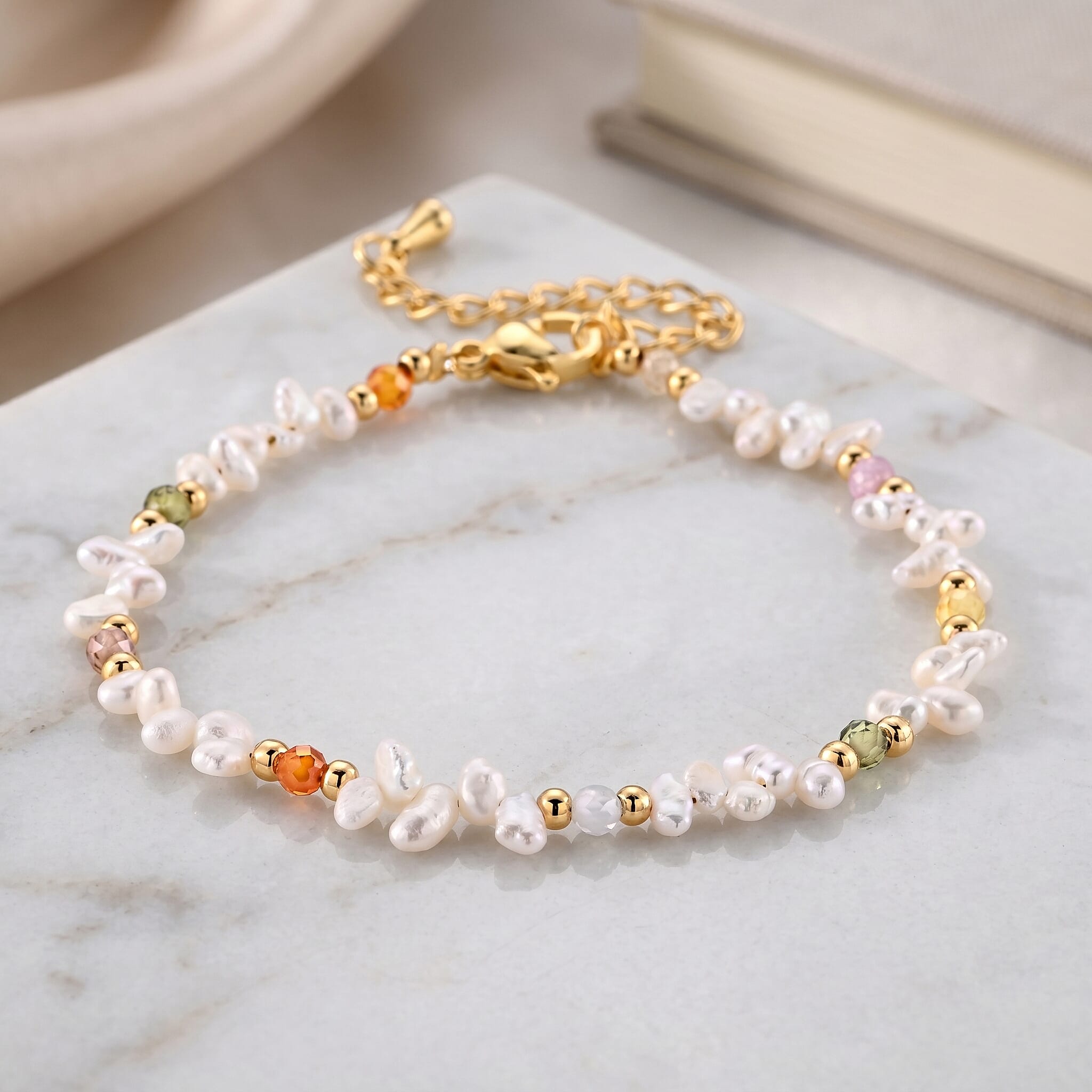Multi Gemstone 18.00 ctw Beaded Bracelet in Goldtone (6.50-8.50In)