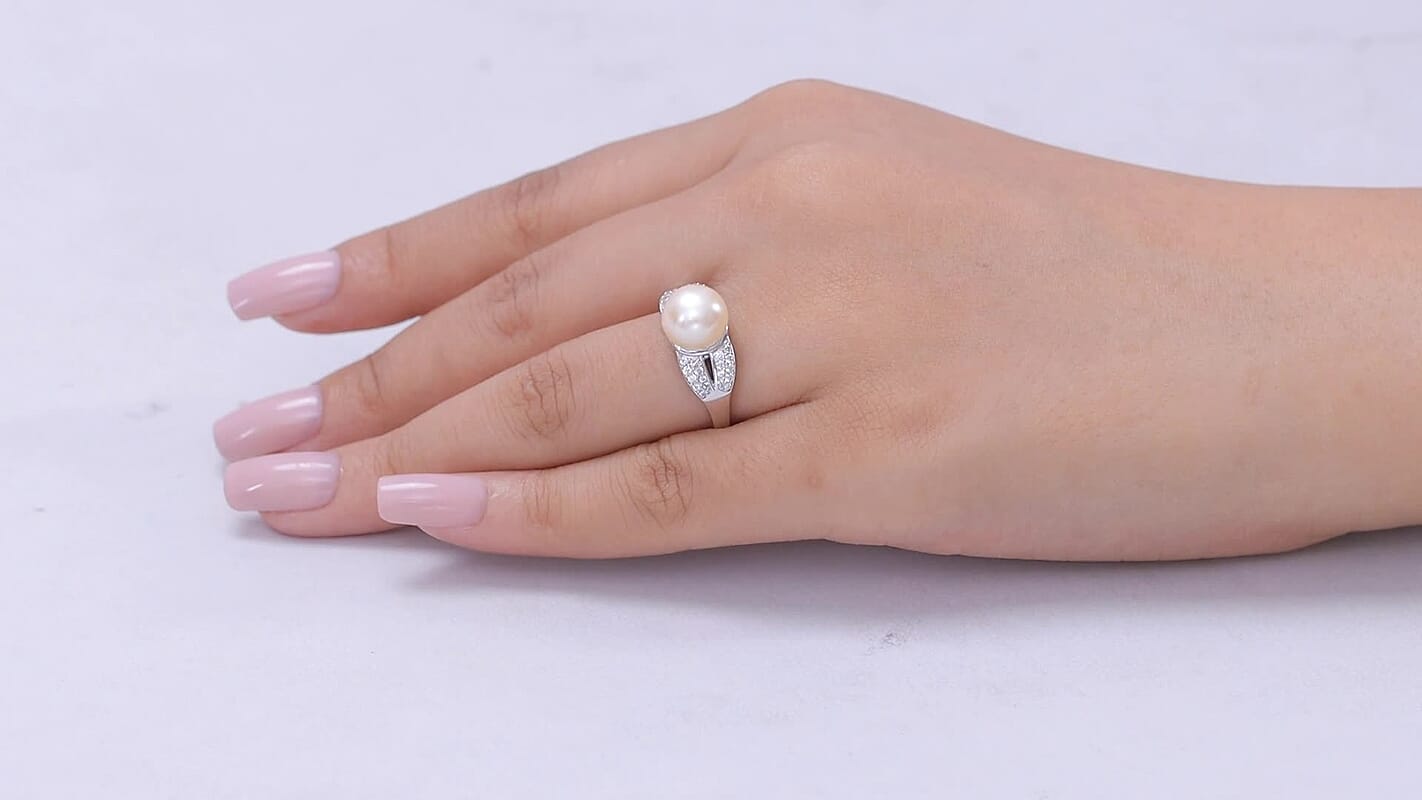 EverTrue Pink Freshwater Pearl, White Zircon Embrace Ring in Platinum Bond (Size 10.0) 0.35 ctw