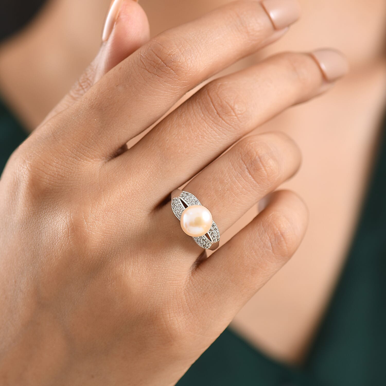 EverTrue Pink Freshwater Pearl and White Zircon 0.35 ctw Embrace Ring in Platinum Bond (Size 7.0) (Ships in 8-10 Days)