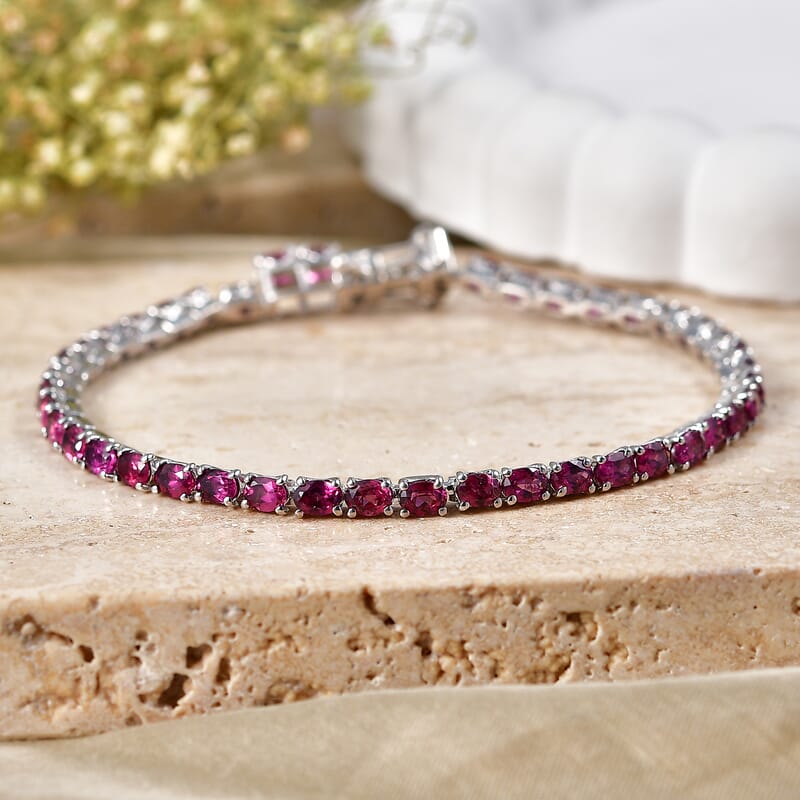 EverTrue Orissa Rhodolite Garnet 7.50 ctw Timeless Tennis Bracelet in Platinum Bond (7.25 In)