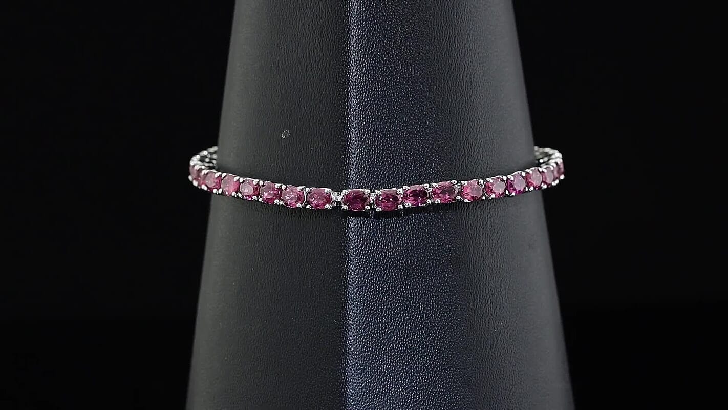 EverTrue Orissa Rhodolite Garnet Timeless Tennis Bracelet in Platinum Bond (8.00 In) 8.10 ctw