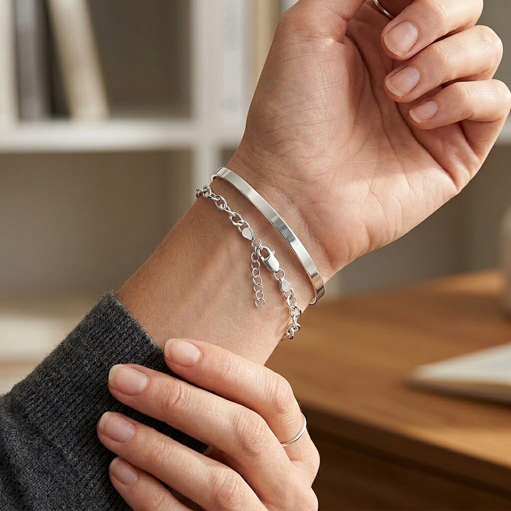 4.5mm Infinity Chain Bracelet in Sterling Silver (7.0-8.0In) 3.70 Grams