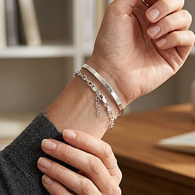 Silver - Product card gallery slide 3 (10253676446009)