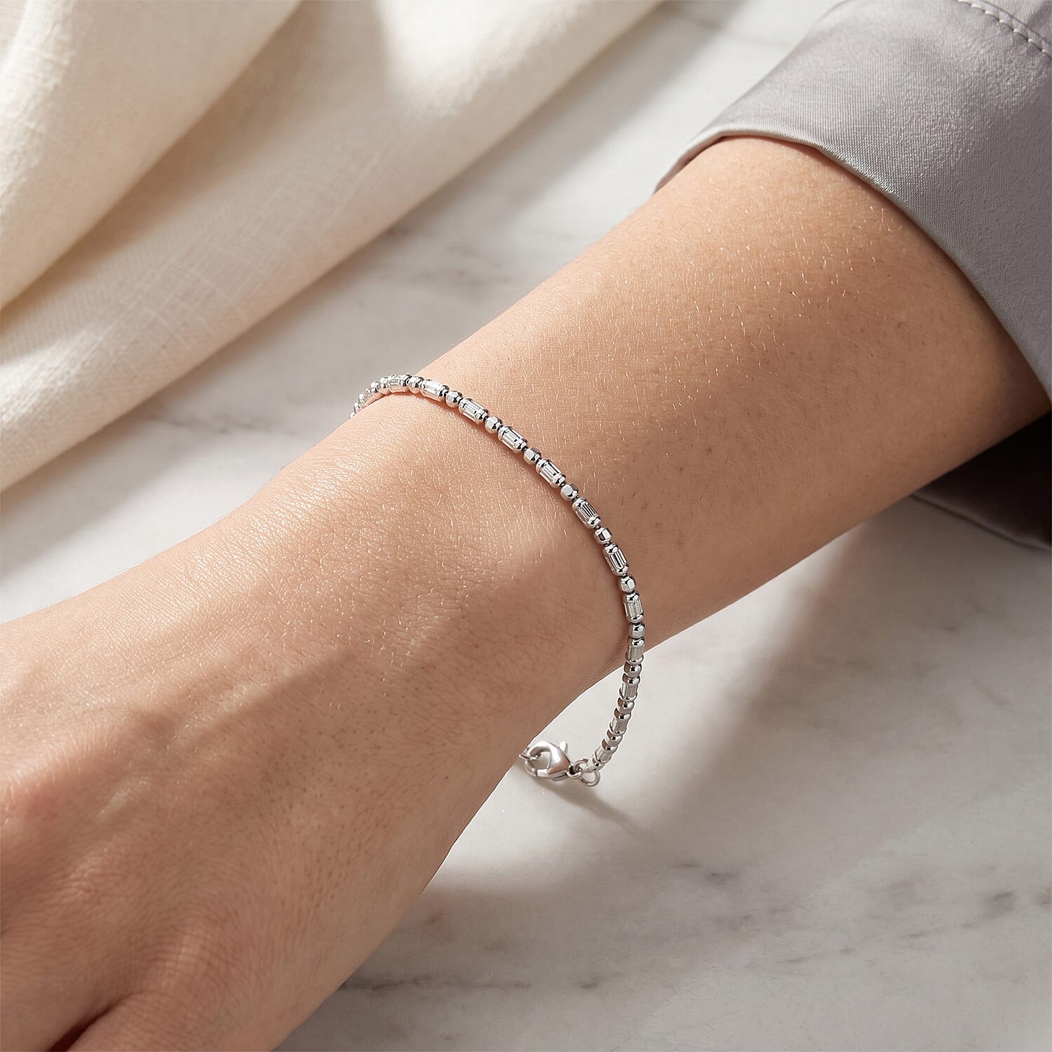 0.4mm CPSL/DC Typhoon Chain Bracelet in Rhodium Over Sterling Silver (7.00 In) 2.60 Grams
