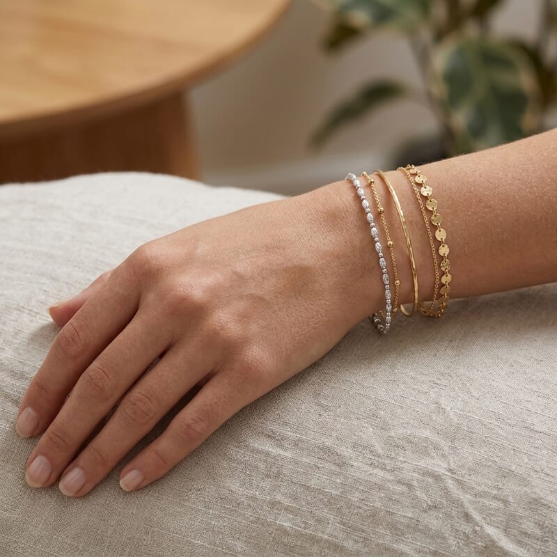 Italian 0.4mm CPOV JZ Moon Chain Bracelet in Rhodium Over Sterling Silver (7.00 In) 2.05 Grams