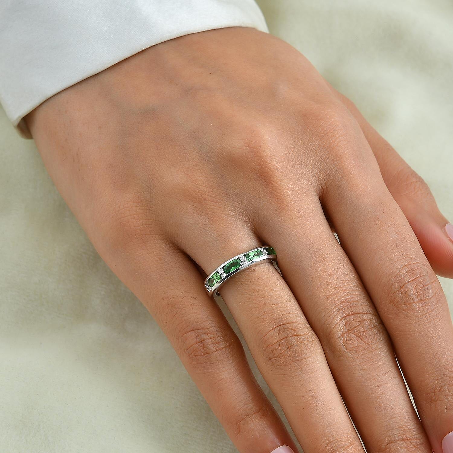 D'Joy Premium Tsavorite Garnet and Moissanite 1.10 ctw Band Ring in Rhodium Over Sterling Silver (Size 7.0)