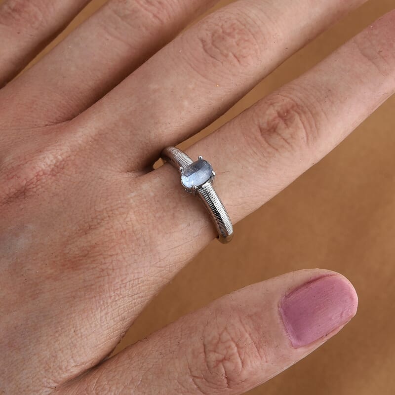 Aquamarine 0.60 ctw Ring in Silvertone (Adjustable)