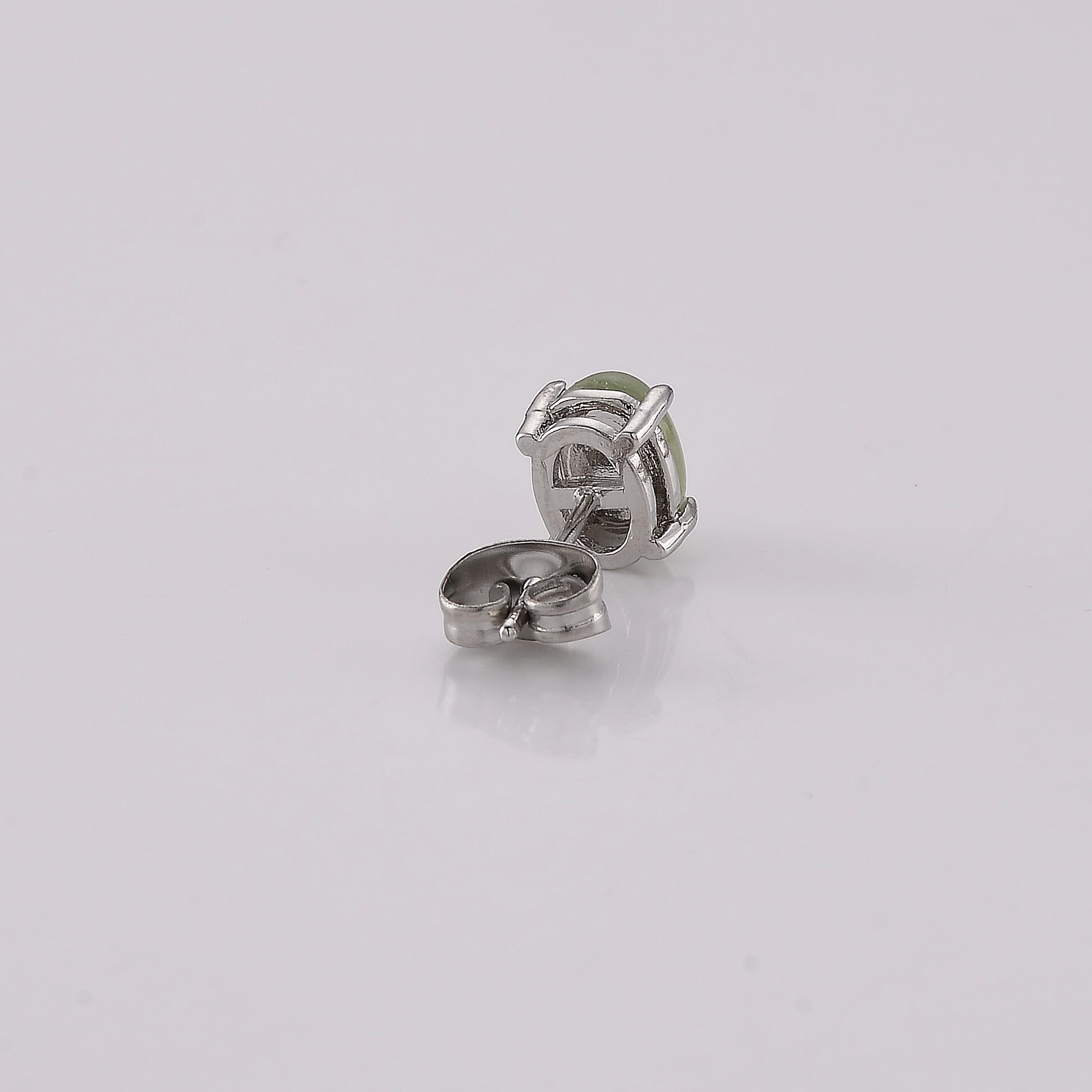 Nephrite Earrings in Silvertone 0.40 ctw