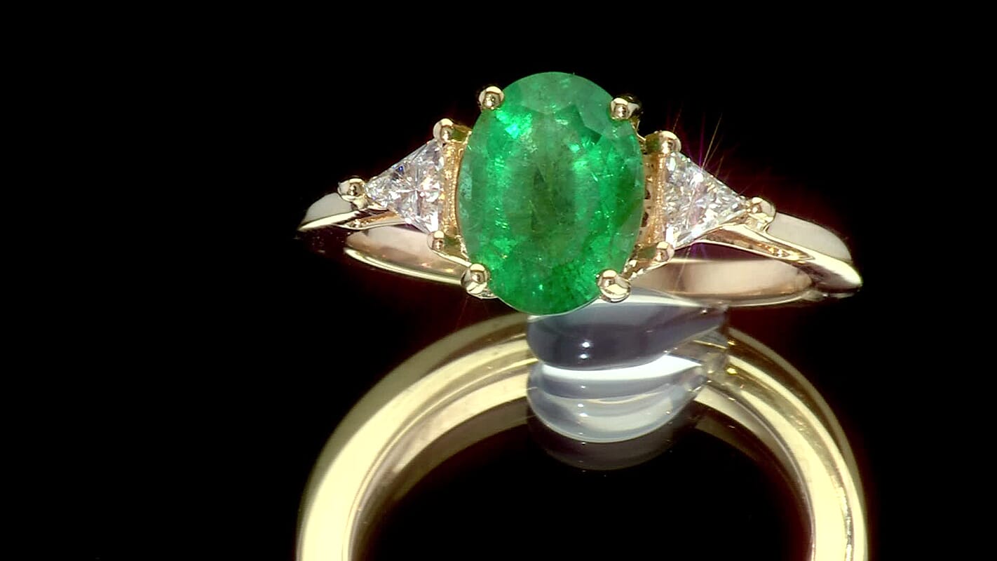 10K Yellow Gold AAA Kagem Zambian Emerald, Luxuriant Lab Grown Diamond (E-F, VS) (0.50 cts) Ring (Size 6.0) 2.35 ctw
