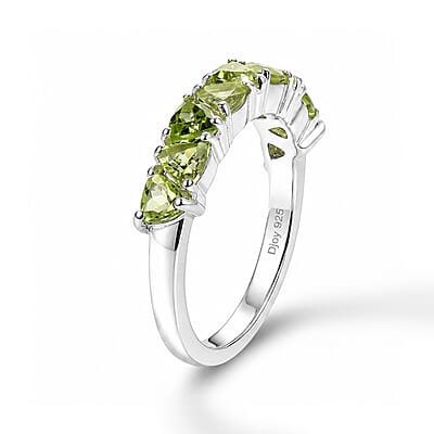 D'Joy Arizona Peridot 1.65 ctw Ring in Rhodium Over Sterling Silver (Size 9.0)