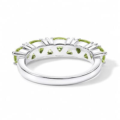 D'Joy Arizona Peridot 1.65 ctw Ring in Rhodium Over Sterling Silver (Size 9.0)