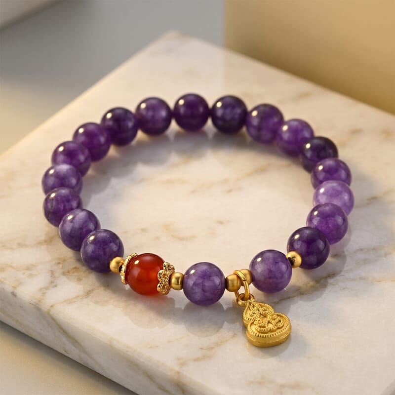 African Amethyst and Red Agate 95.00 ctw Beaded Bracelet in Goldtone (6.25-6.75In)
