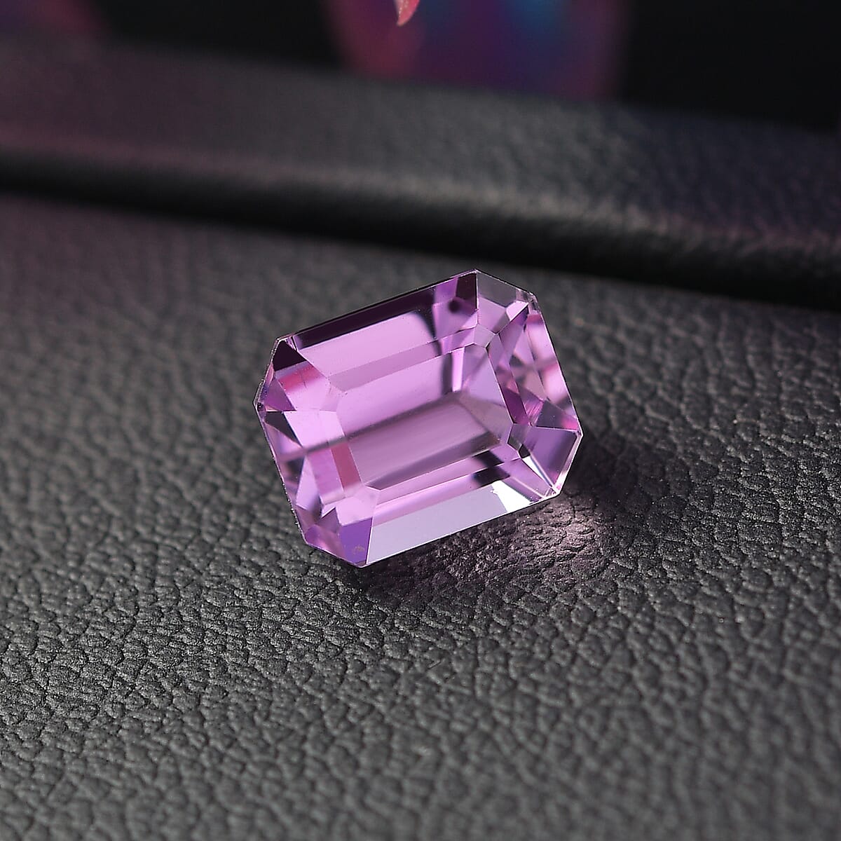 AAA Kunzite (Oct 2.51-2.99 mm) 2.80 ctw image number 1