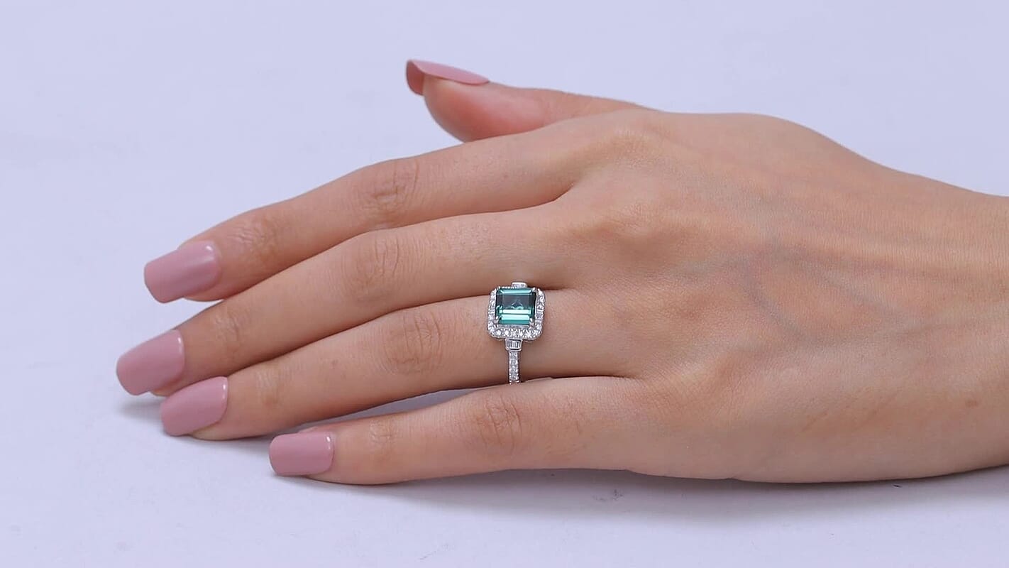 Memorial Day Doorbuster Certified & Appraised Rhapsody 950 Platinum AAAA Pirineu Lagoon Tourmaline, Diamond (E-F, VS) (0.55 cts) Ring (Size 10.0) (7.10 g) 5.00 ctw