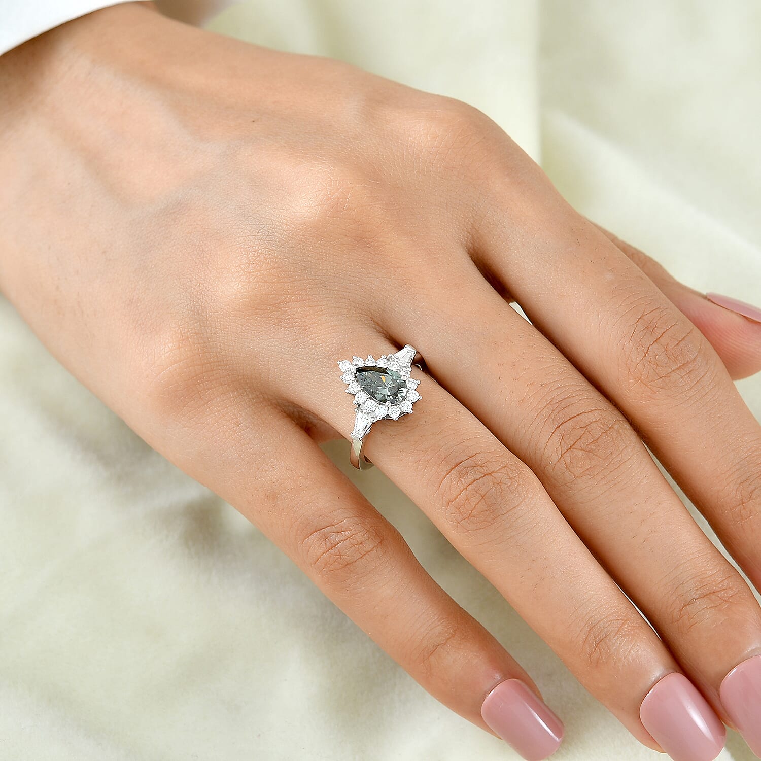 SGL Certified Luxuriant Lab Grown Green Diamond (IR) and Lab Grown Diamond (SI) 1.80 ctw Verdant Elegance Halo Ring in Rhodium Over Sterling Silver (Size 6.0)