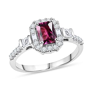D'Joy Premium Usambara Color Change Garnet and Moissanite 1.75 ctw Ring in Rhodium Over Sterling Silver (Size 9.0)