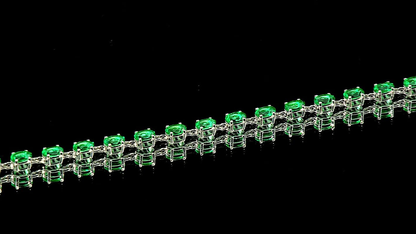Luxuriant Premium Lab Grown Columbian Emerald Bracelet in Rhodium Over Sterling Silver (7.25 In) 8.35 ctw