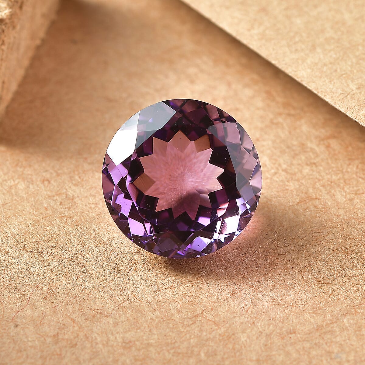 African Amethyst (Rnd 14 mm) 9.74 ctw image number 1