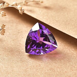 AAA African Amethyst (Trl 14 mm) 9.32 ctw