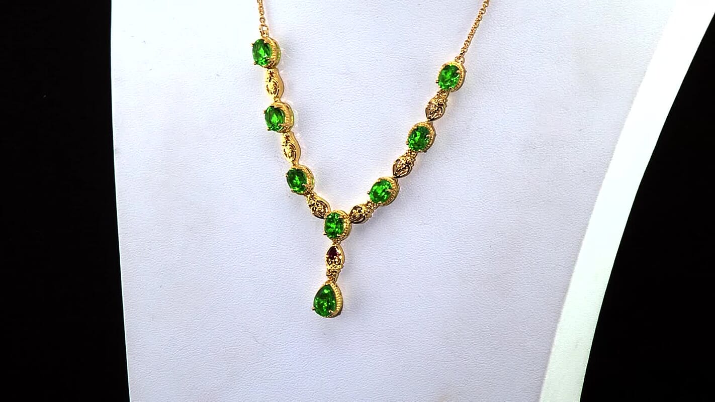 EverTrue Chartreuse Quartz, Orissa Rose Garnet Nature Bloom Necklace (18-20 Inches) in 18K YG Plated 12.85 ctw