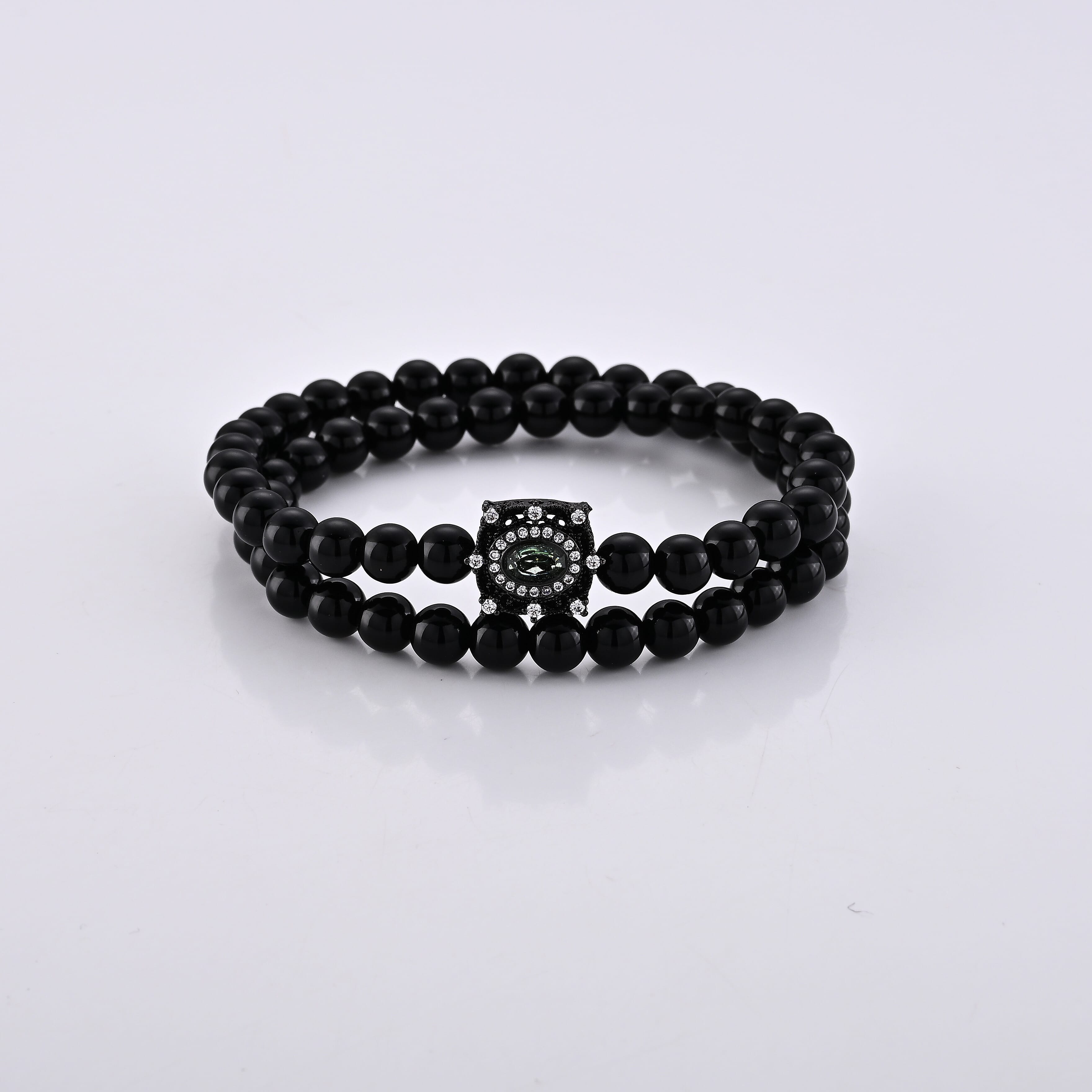 Black Agate 84.00 ctw, Green and White Austrian Crystal Bracelet in Silvertone (6.25-7.75In)