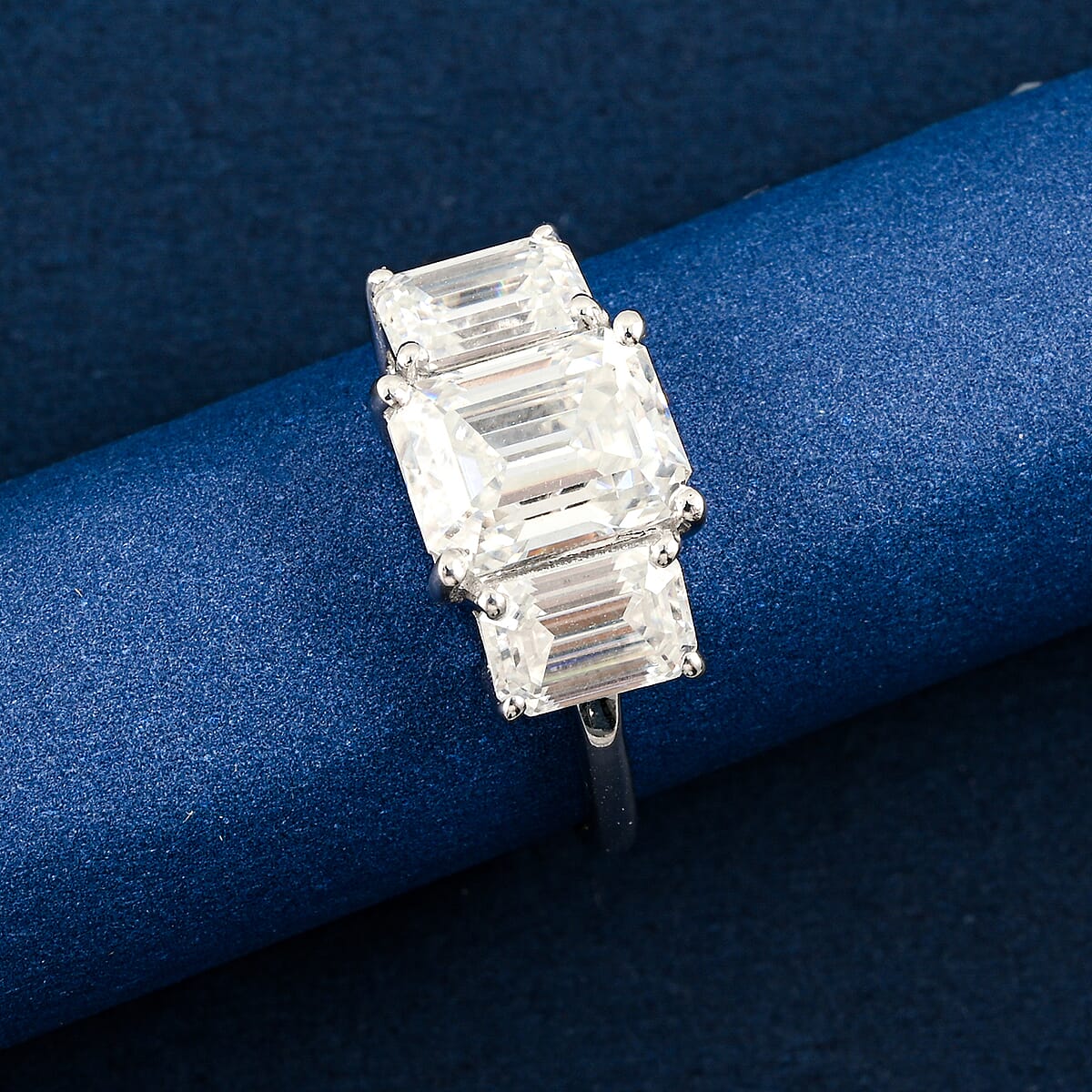 Moissanite 3.00 ctw Ring in Sterling Silver (Size 8.0) image number 1