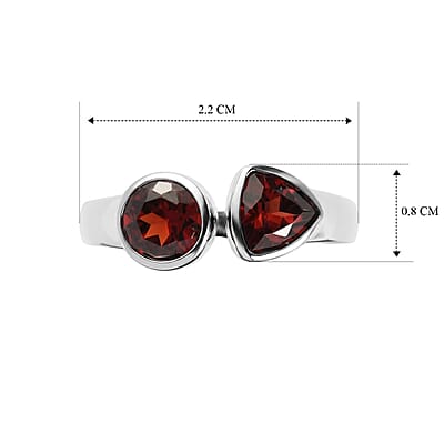 EverTrue Mozambique Garnet 2.60 ctw Ring in Stainless Steel (Size 6.5)