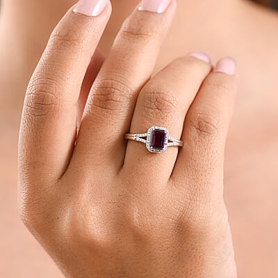 D'Joy AAA Radiant Ember Garnet and Moissanite 1.35 ctw Cathedral Frame Ring in Rhodium Over Sterling Silver (Size 6.0)