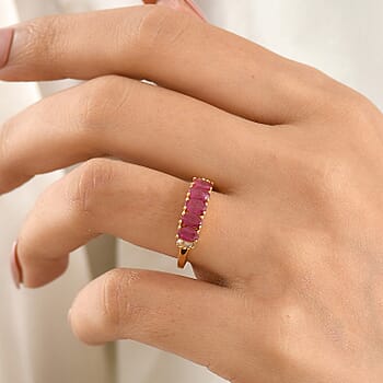Ruby / 5 - Product card gallery slide 2 (10268975038777)