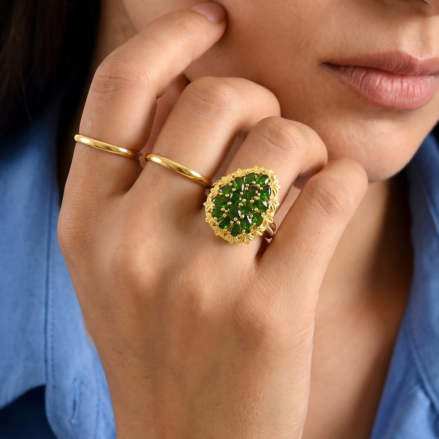 EverTrue Chrome Diopside 3.00 ctw Cluster Ring in 18K YG Plated and Platinum Bond (Size 5.0)