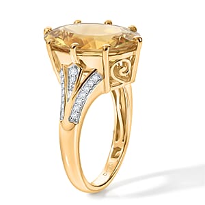 D'Joy Yellow Labradorite and Moissanite 8.30 ctw Ring in 18K Vermeil Yellow Gold Over Sterling Silver (Size 7.0)