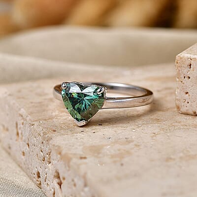 SGL Certified Luxuriant Lab Grown Green Diamond IR (VS) 2.00 ctw Ring in 10K White Gold (Size 5.0)