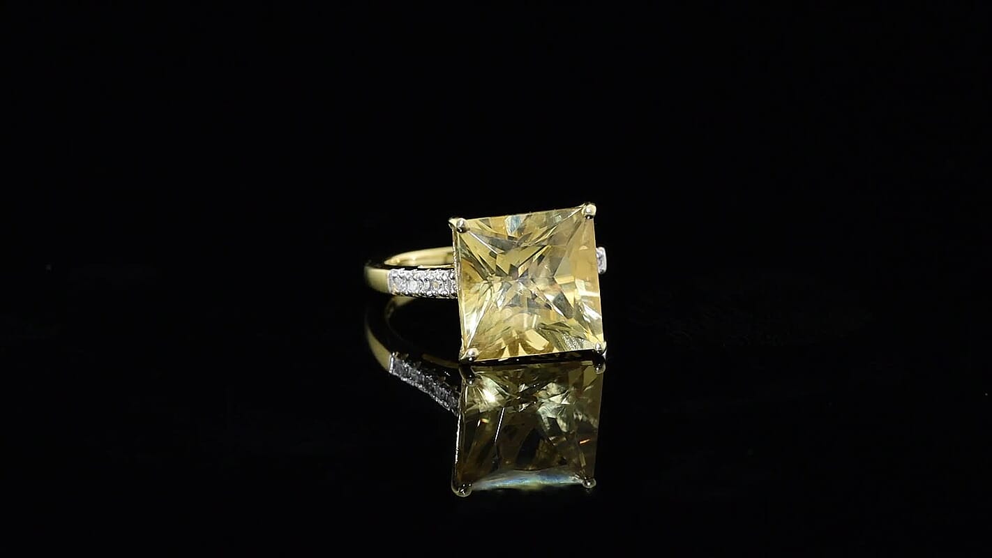 D'Joy Princess Cut Yellow Labradorite, Lab Grown Diamond (G-H, SI) Ring in 18K Vermeil YG Over Sterling Silver 7.30 ctw