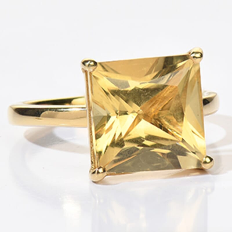 D'Joy Princess Cut Yellow Labradorite 5.50 ctw Dawn Solitaire Ring in 18K Vermeil Yellow Gold Over Sterling Silver (Size 6.0)