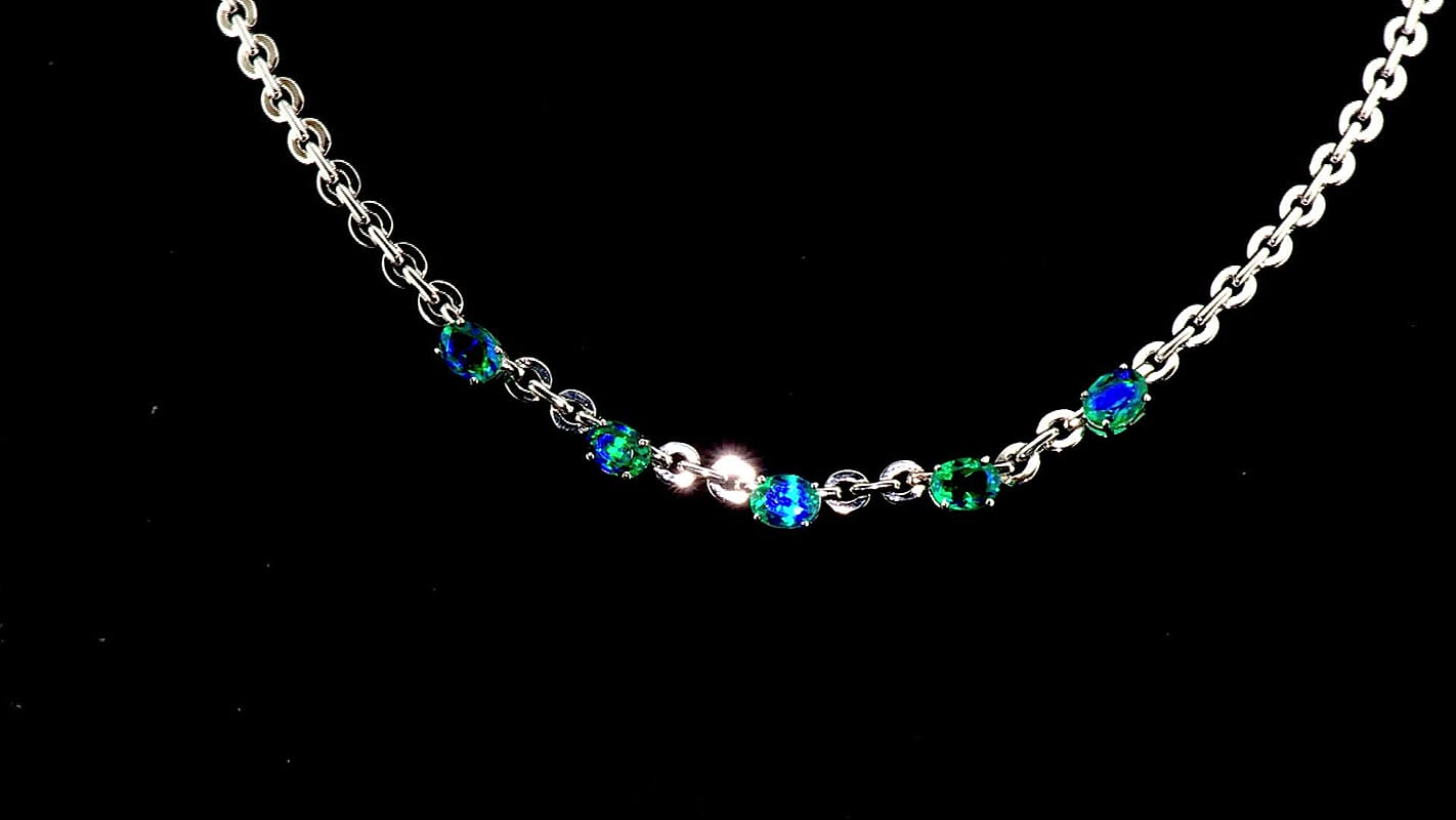 EverTrue Peacock Quartz Majesty Wave Necklace (18-20 Inches) in Platinum Bond 7.00 ctw