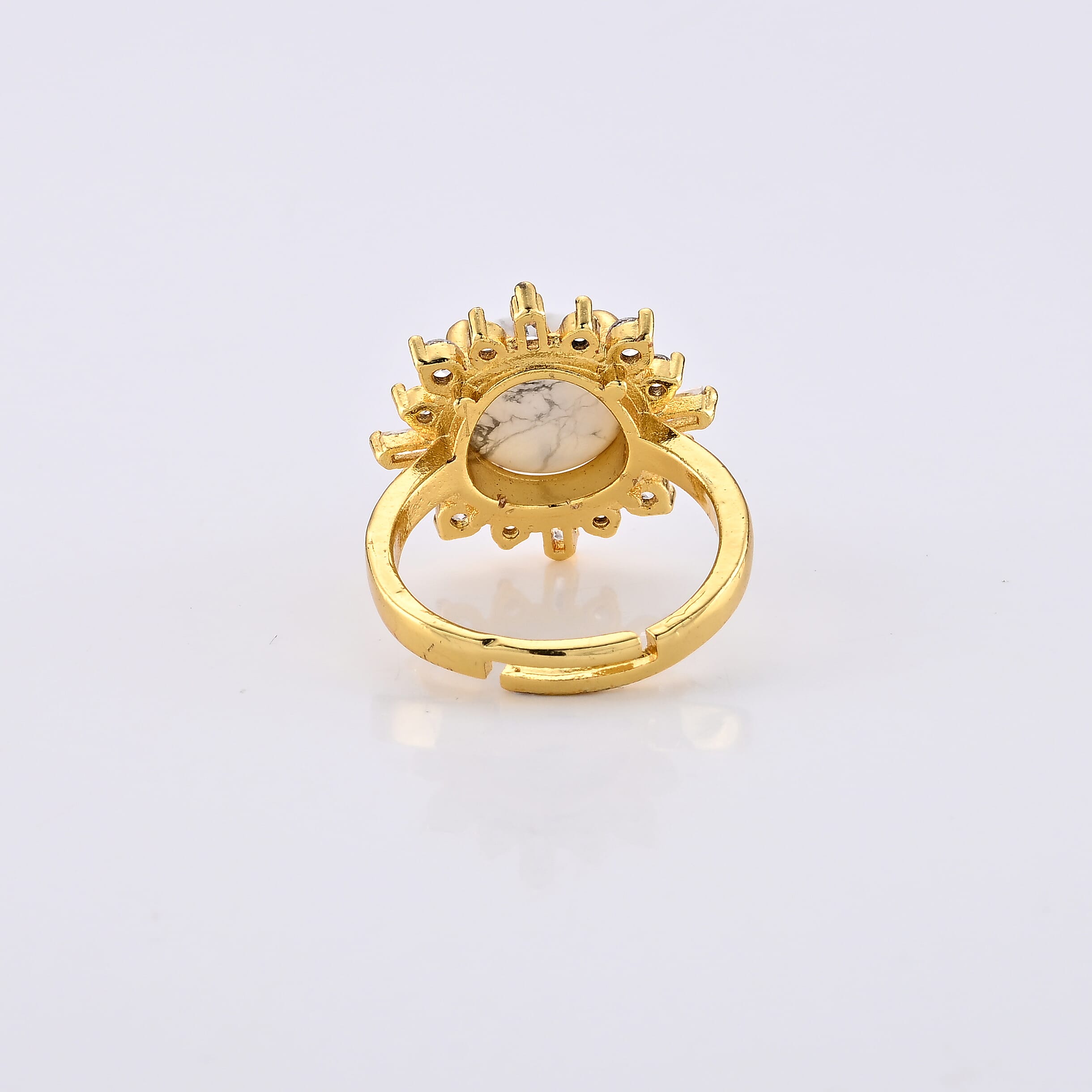 White Howlite and Simulated Diamond 12.00 ctw Ring in Goldtone (Adjustable)