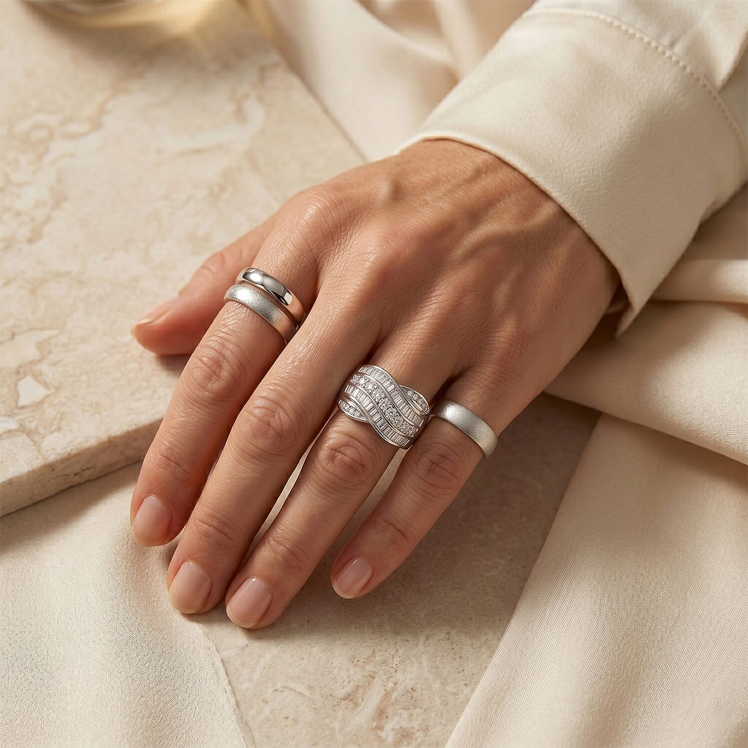 Luxuriant Lab Grown Diamond G-H SI 1.50 ctw Ring in Rhodium Over Sterling Silver (Size 6.0)