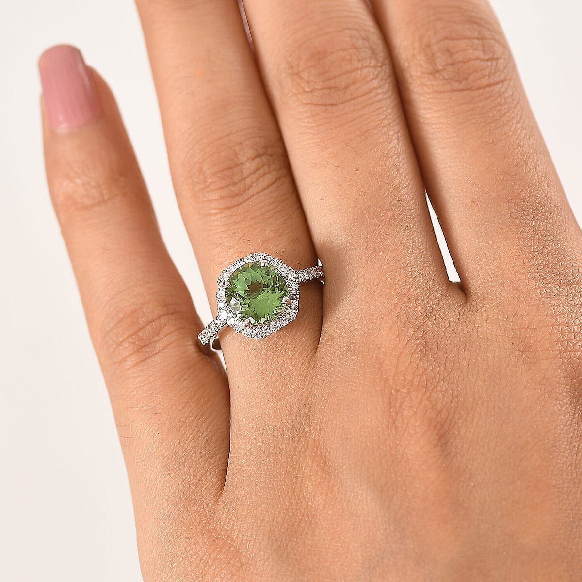 Certified & Appraised Rhapsody AAAA Mint Tourmaline and Diamond E-F VS 3.72 ctw Ring in 950 Platinum (Size 7.5) 5.15 Grams image number 2
