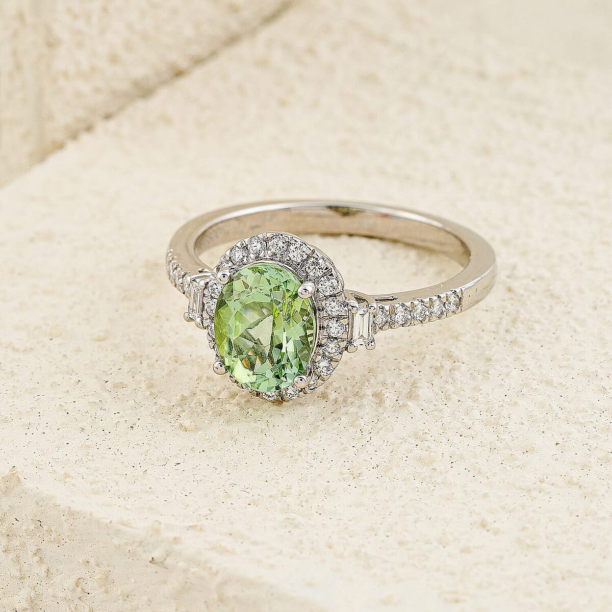 Certified & Appraised Rhapsody AAAA Arquiana Mint Tourmaline and Diamond E-F VS 2.36 ctw Ring in 950 Platinum (Size 10.5) 6.31 Grams image number 1