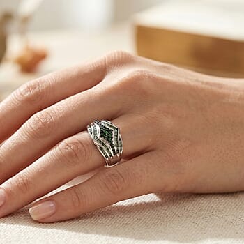 Green Diamond / 7 - Product card gallery slide 2 (10246238765369)