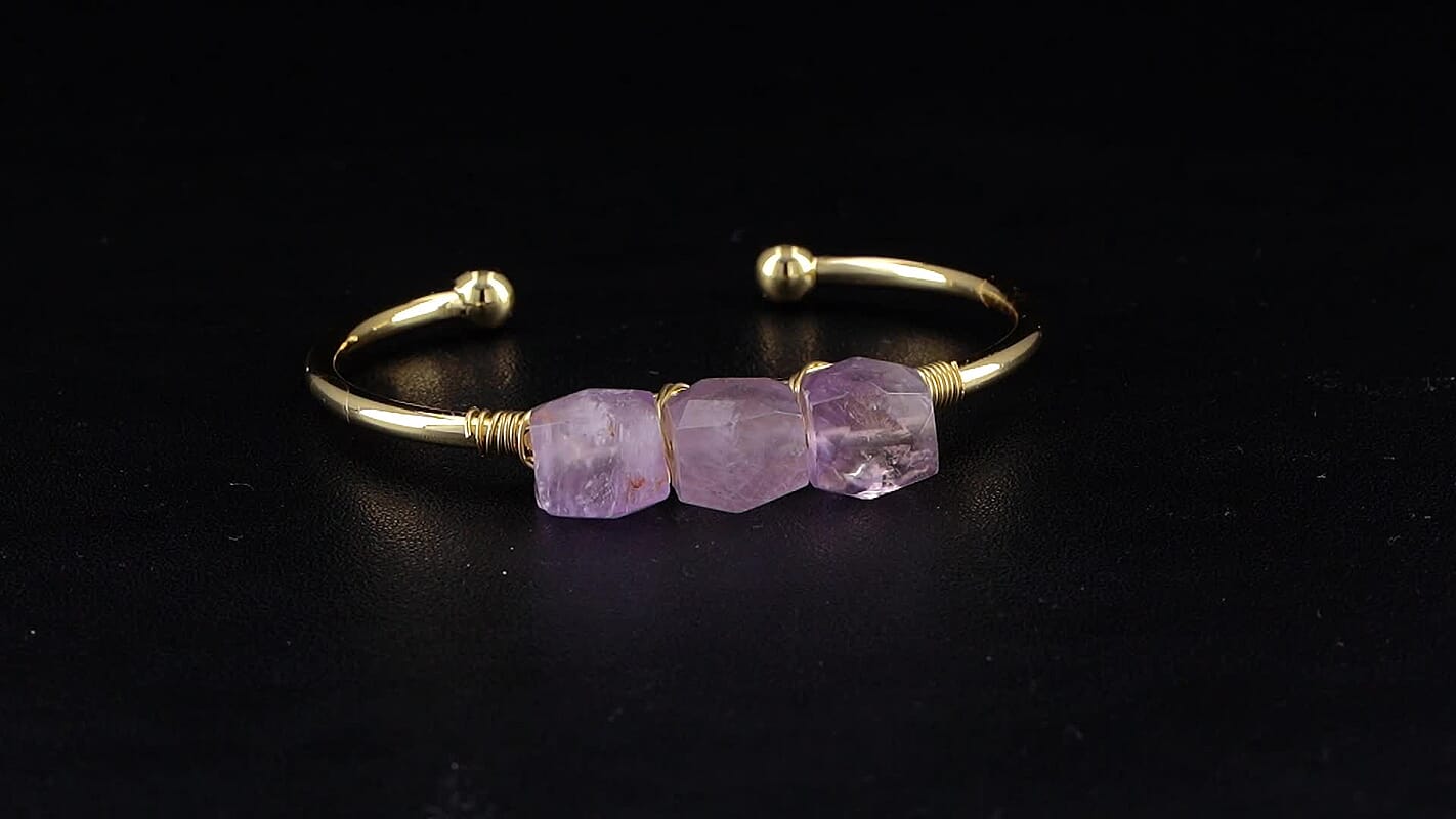 White Crystal Quartz Bangle Bracelet in Goldtone (6.00-6.50 In) 35.00 ctw
